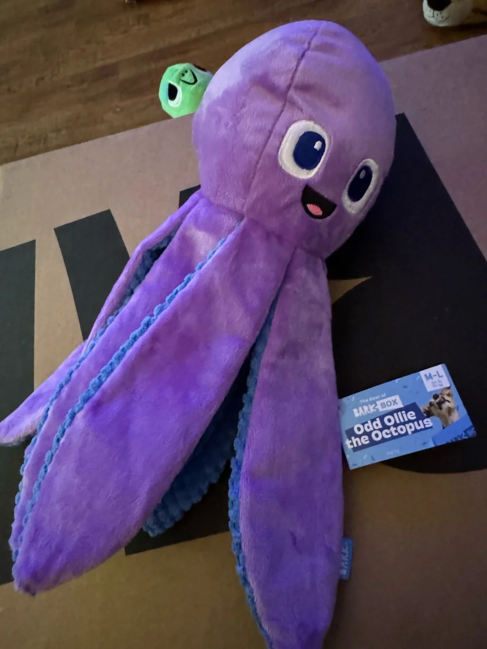 Bark Box Odd Ollie Octopus Dog Toy M-L NEW thrash, whip, flip, squeak & crinkle